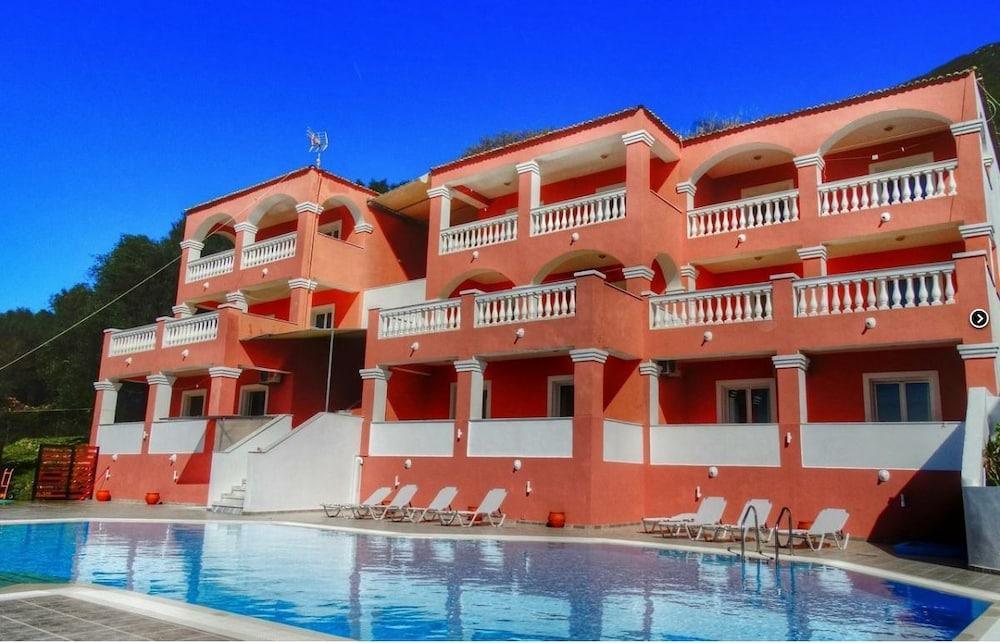 Paradiso Apartments Ipsos Bagian luar foto